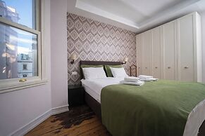 Galata Maison by Guest Teori