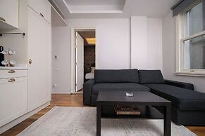 Galata Maison by Guest Teori