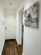 Charming 1-bedroom Apartment in Central Northampton