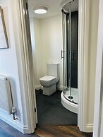 Charming 1-bedroom Apartment in Central Northampton