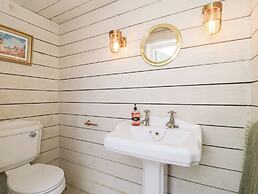 Shades Farm Summerhouse