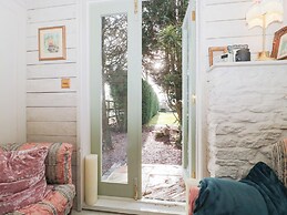 Shades Farm Summerhouse