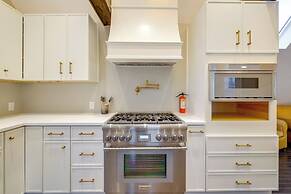 Easy Coast Access! Elevated Marthas Vineyard Stay