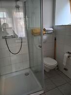 Hotel stückers