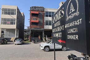 Andies Hotel