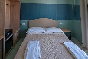 GREROS DANTE H. by Clapa Group dislocated hospitality