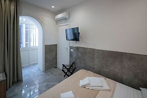 GREROS TOLEDO H. by Clapa Group dislocated hospitality