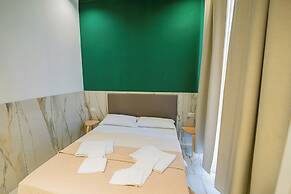 GREROS TOLEDO H. by Clapa Group dislocated hospitality