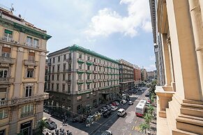 GREROS TOLEDO H. by Clapa Group dislocated hospitality