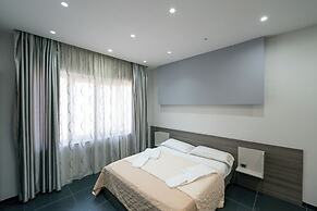 GREROS TOLEDO H. by Clapa Group dislocated hospitality