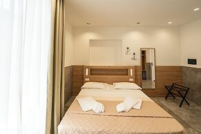 GREROS TOLEDO H. by Clapa Group dislocated hospitality