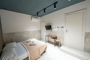 GREROS TOLEDO H. by Clapa Group dislocated hospitality
