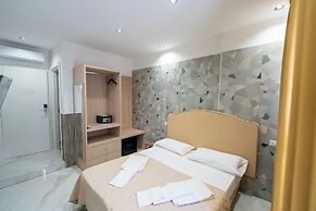 GREROS TOLEDO H. by Clapa Group dislocated hospitality