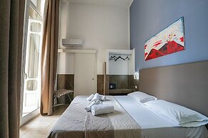 GREROS TOLEDO H. by Clapa Group dislocated hospitality