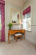 Muckrach Country House