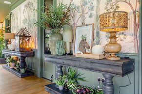 Muckrach Country House