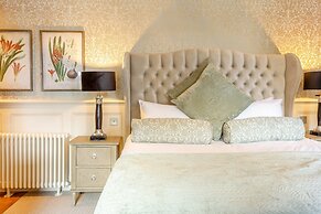 Muckrach Country House
