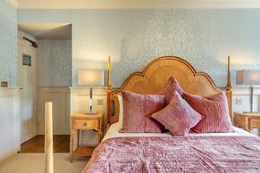 Muckrach Country House