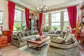 Muckrach Country House