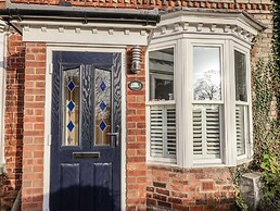 1 Castle Terrace
