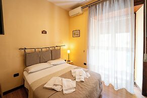 CLAPA GROUP DISLOCATED HOSPITALITY