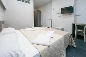 CLAPA GROUP DISLOCATED HOSPITALITY