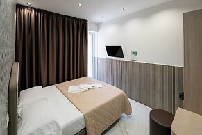 CLAPA GROUP DISLOCATED HOSPITALITY
