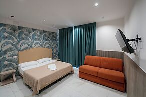 CLAPA GROUP DISLOCATED HOSPITALITY