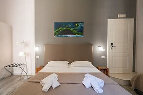 CLAPA GROUP DISLOCATED HOSPITALITY