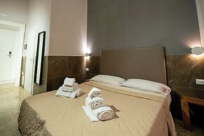 CLAPA GROUP DISLOCATED HOSPITALITY