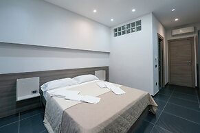 CLAPA GROUP DISLOCATED HOSPITALITY
