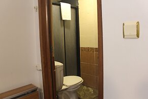 GROSS HOTEL