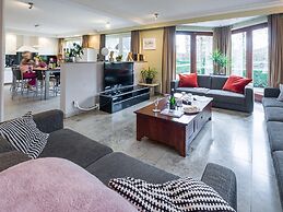 Group Accommodation in Borgloon Hof Van Kalenberg