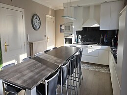 Group Accommodation in Borgloon Hof Van Kalenberg