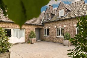 Group Accommodation in Borgloon Hof Van Kalenberg