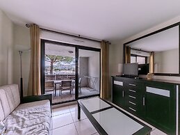 Bright Apartment With Marina Access