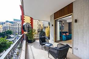 MH SUITES PLEBISCITO