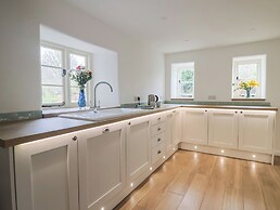Manor Cottage
