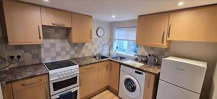 2 Bed Well Equipped For Contractors Pet Friendly
