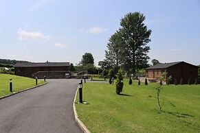 Pine Lodge