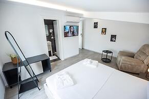Leon Hotel