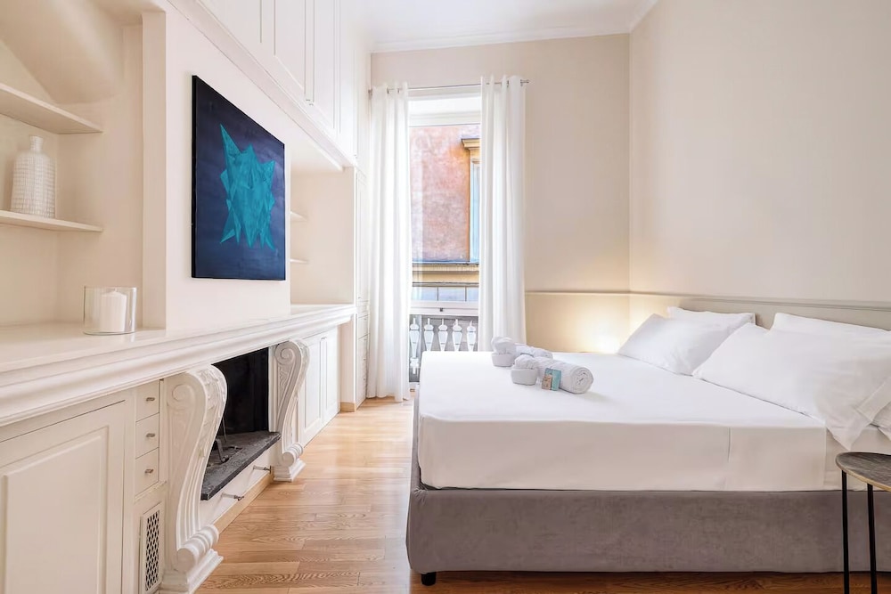 Navona Boutique House