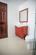 vanness hotel & villas
