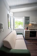 GARDEN HOUSE