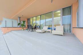 Waterfront Acquario House