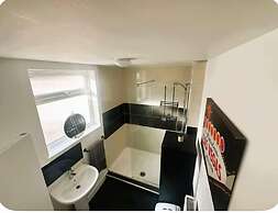 Stratos Realty