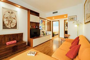 Kriss Apartments