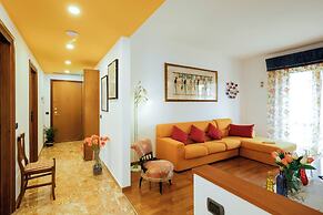 Kriss Apartments