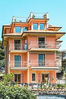 Kriss Apartments