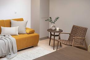 Monciak55 by StayLab